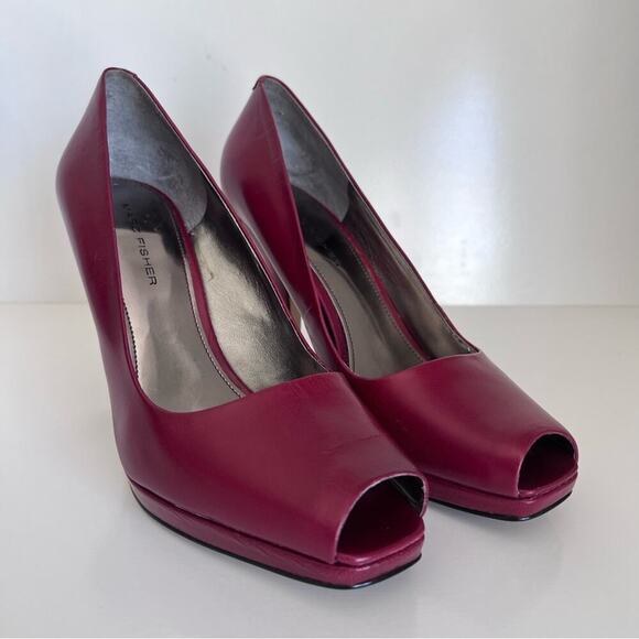 Marc Fisher dark red leather peep toe heels - Picture 2 of 7